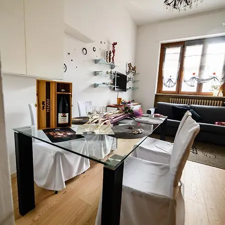 Apartment Spazioso In Centro Fino A 8 Posti *
