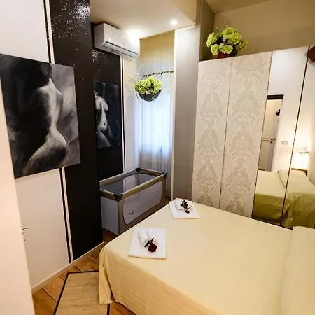 Apartment Spazioso In Centro Fino A 8 Posti